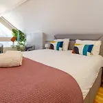 Bonfim Garden Apartment Near Metro & City Center
